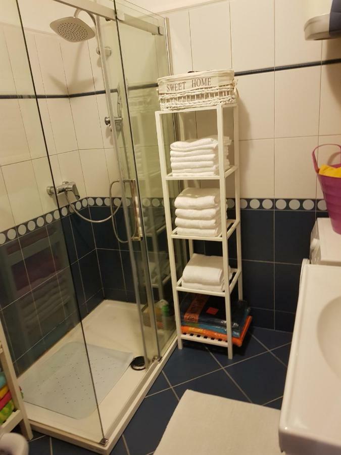 Cozy Apartment In רוביני מראה חיצוני תמונה