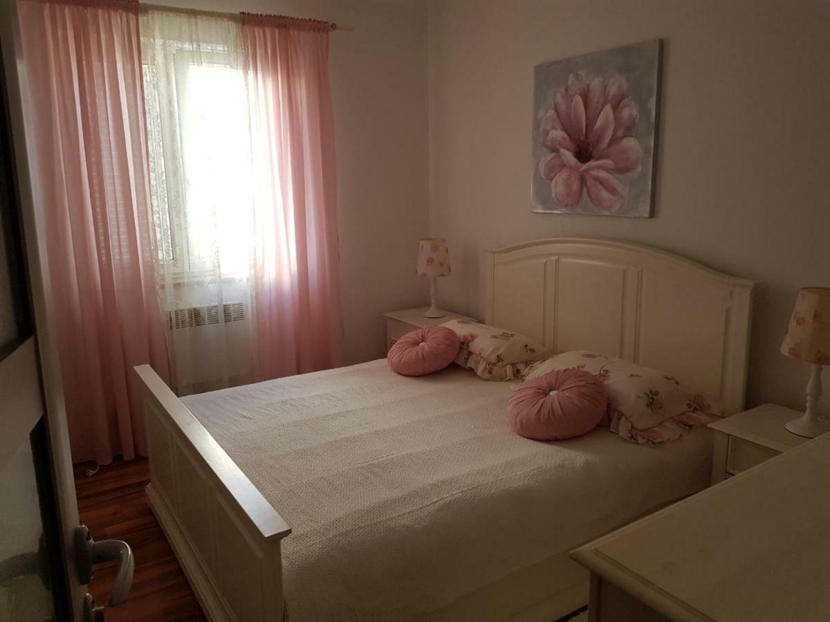 Cozy Apartment In רוביני מראה חיצוני תמונה